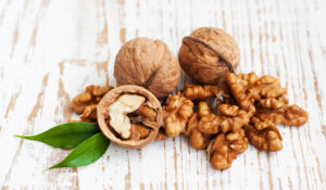 Benefits of eating Walnuts